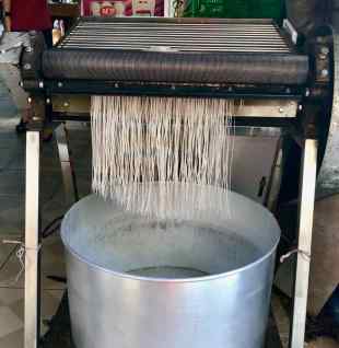 Fabrique de pâtes de riz - Can Tho - Vietnam